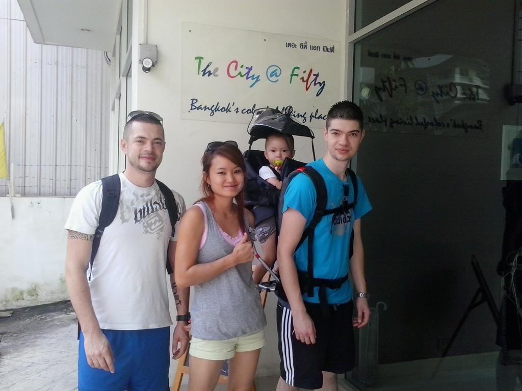 The City At Fifty Bangkok Exteriör bild